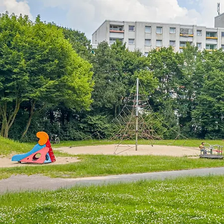 Immostay M#1- Fuer Ferien & Geschaeftsreisen, Parken & Wifi شقة *