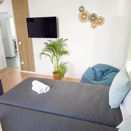 Immostay M#1- Fuer Ferien & Geschaeftsreisen, Parken & Wifi *