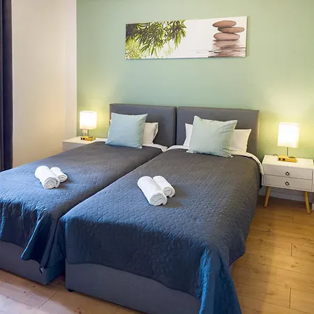 Immostay M#1- Fuer Ferien & Geschaeftsreisen, Parken & Wifi شقة *