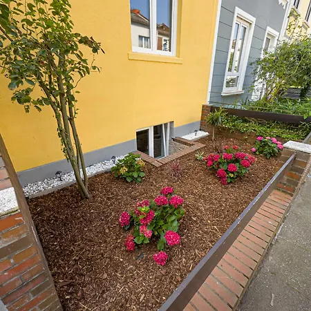 Immostay M#1- Fuer Ferien & Geschaeftsreisen, Parken & Wifi Apartment